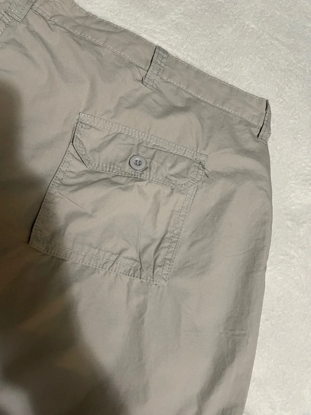 Free Planet Men’s Light Gray Cargo Shorts Sz 48